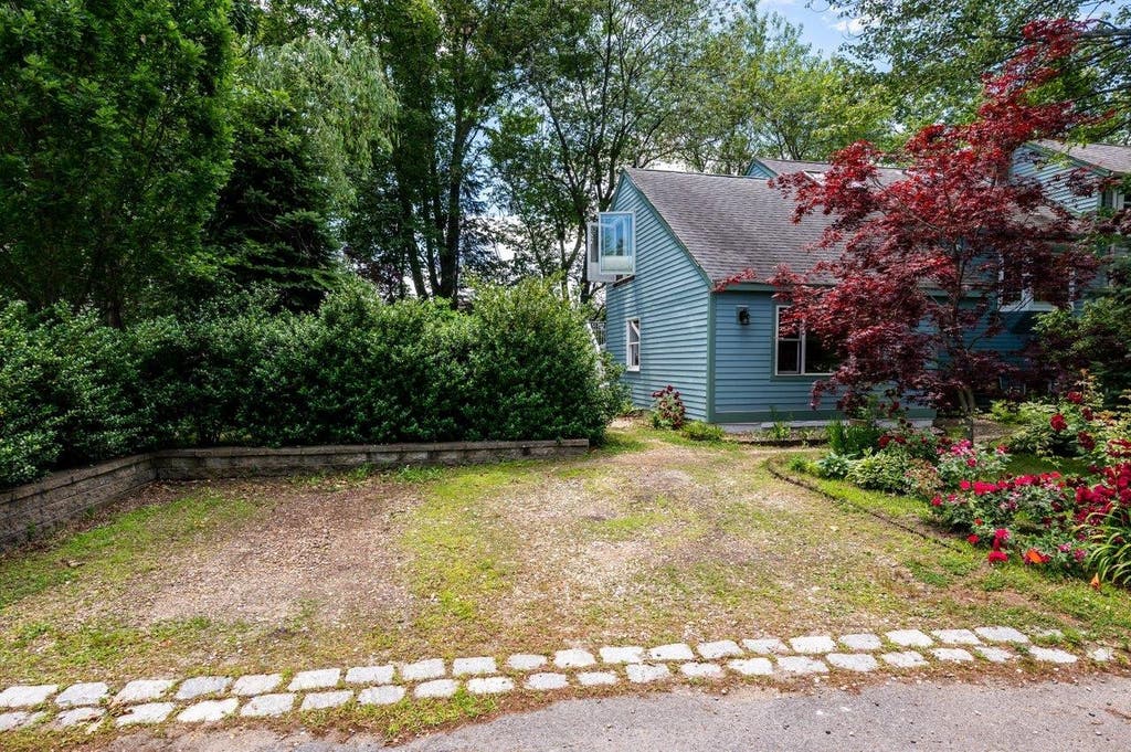 Photo of 25 Bonair Avenue, Hampton, NH 03842 (MLS # 5096845)