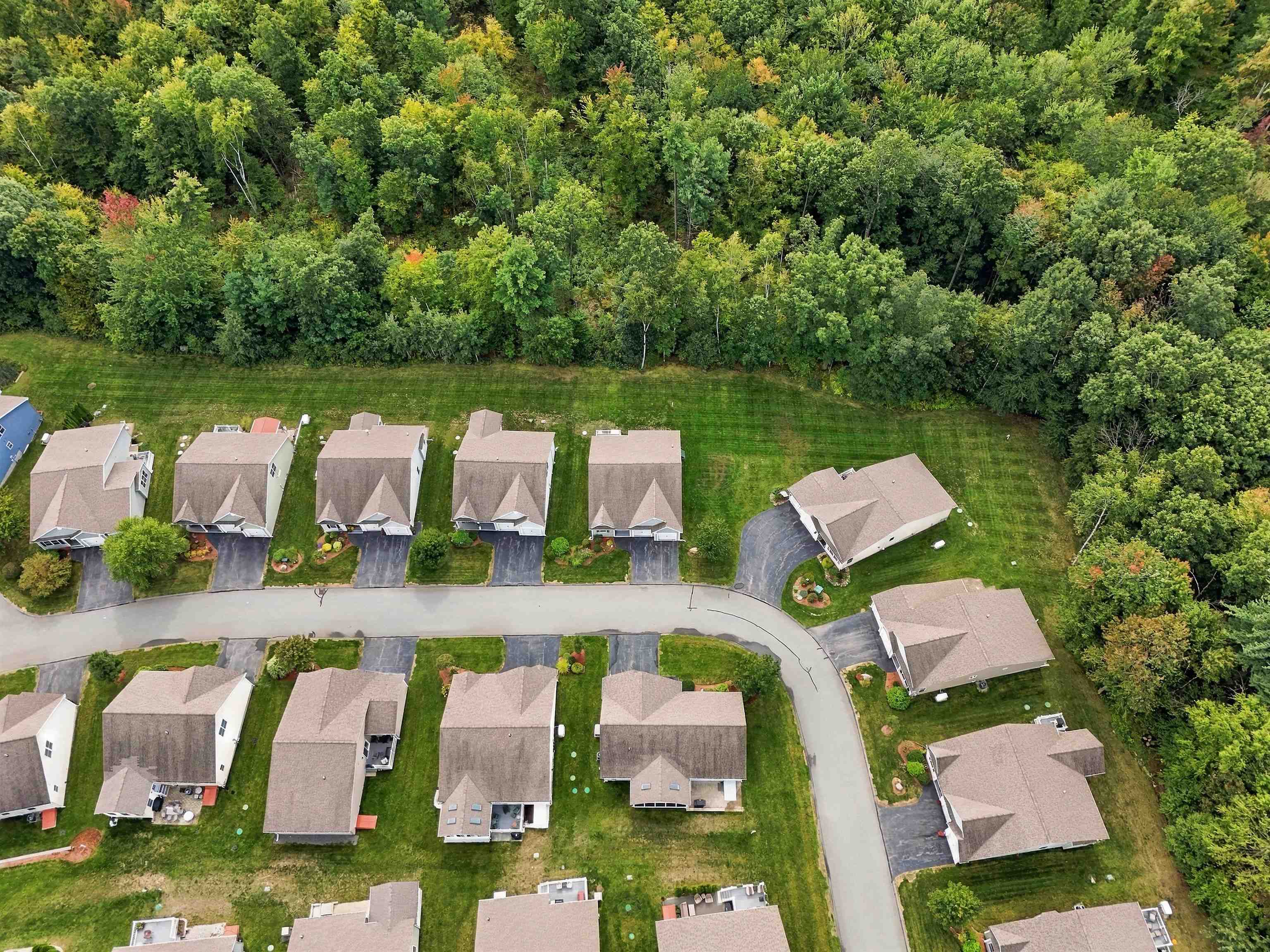 30 Sagewood Drive