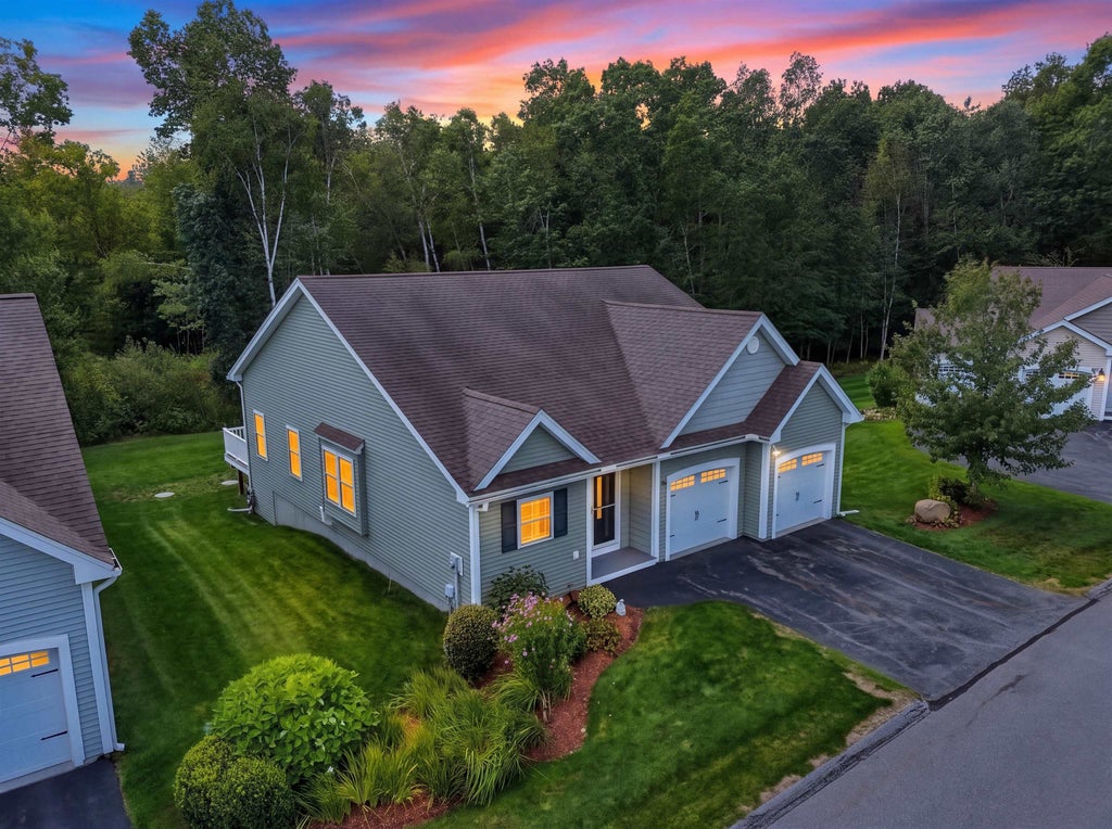 Photo of 30 Sagewood Drive, Pelham, NH 03076 (MLS # 5112271)