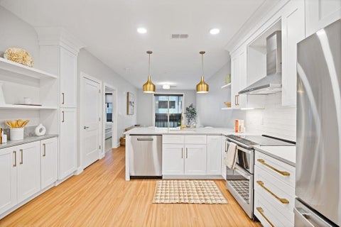 Photo of 99 Foundry Place #206, Portsmouth, NH 03801 (MLS # 5094472)