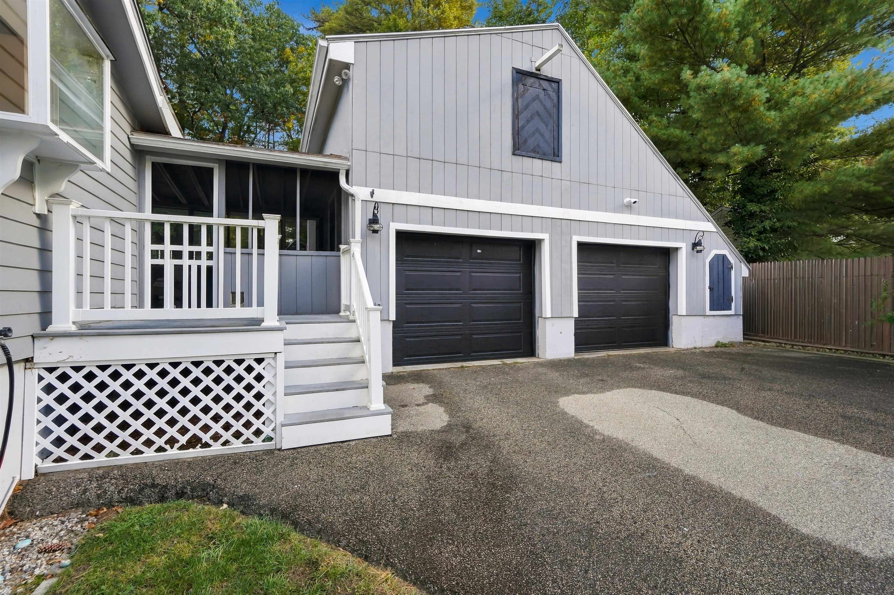 20 Newburgh Road