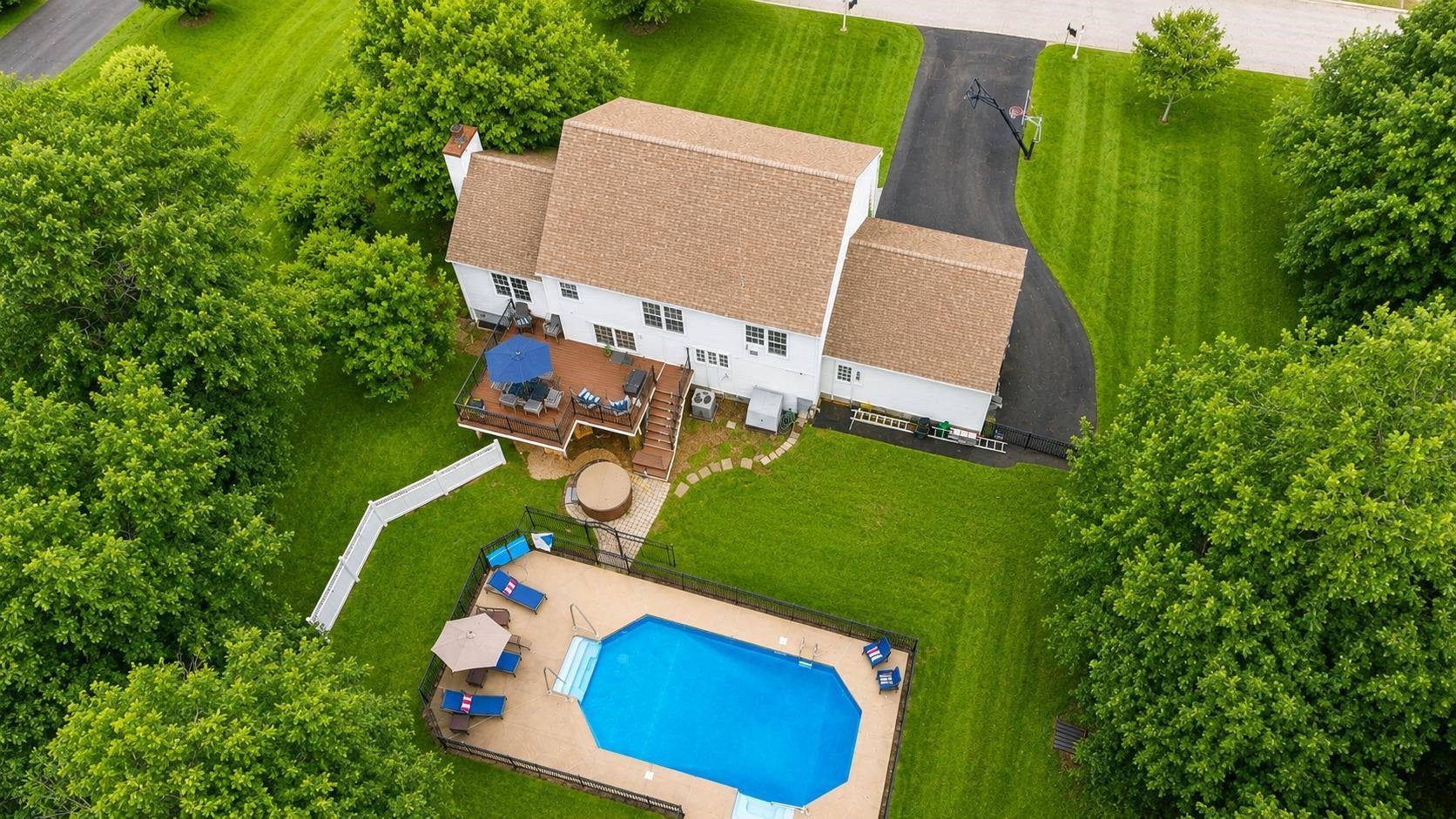 32 Wildewood Lane