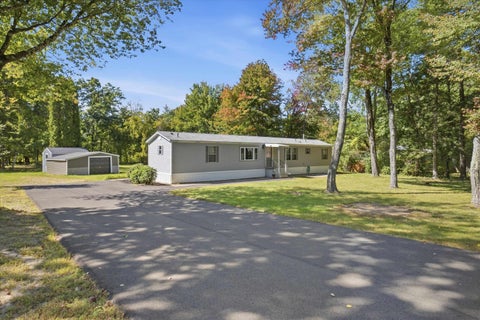 Photo of 15 Mobile Coach Lane, Mont Vernon, NH 03057 (MLS # 5111747)