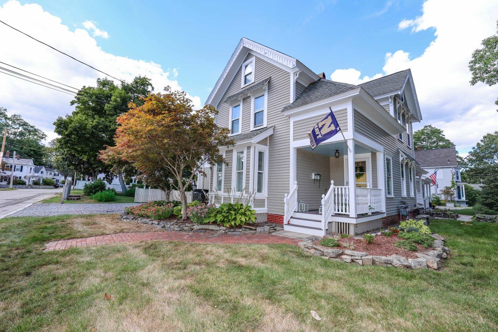 Photo of 79 Garfield Street, Exeter, NH 03833 (MLS # 5111044)