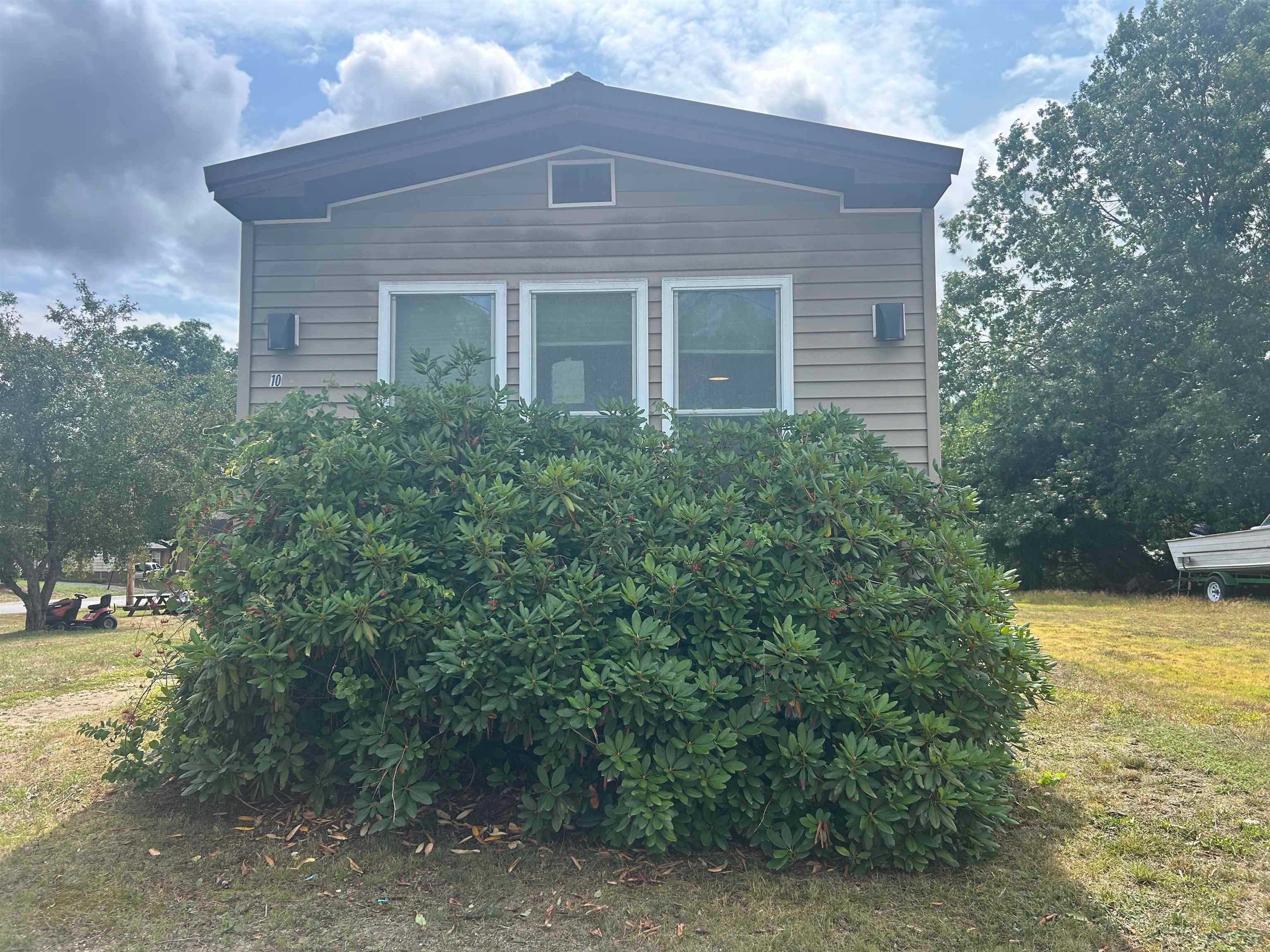 10 Rudman Drive