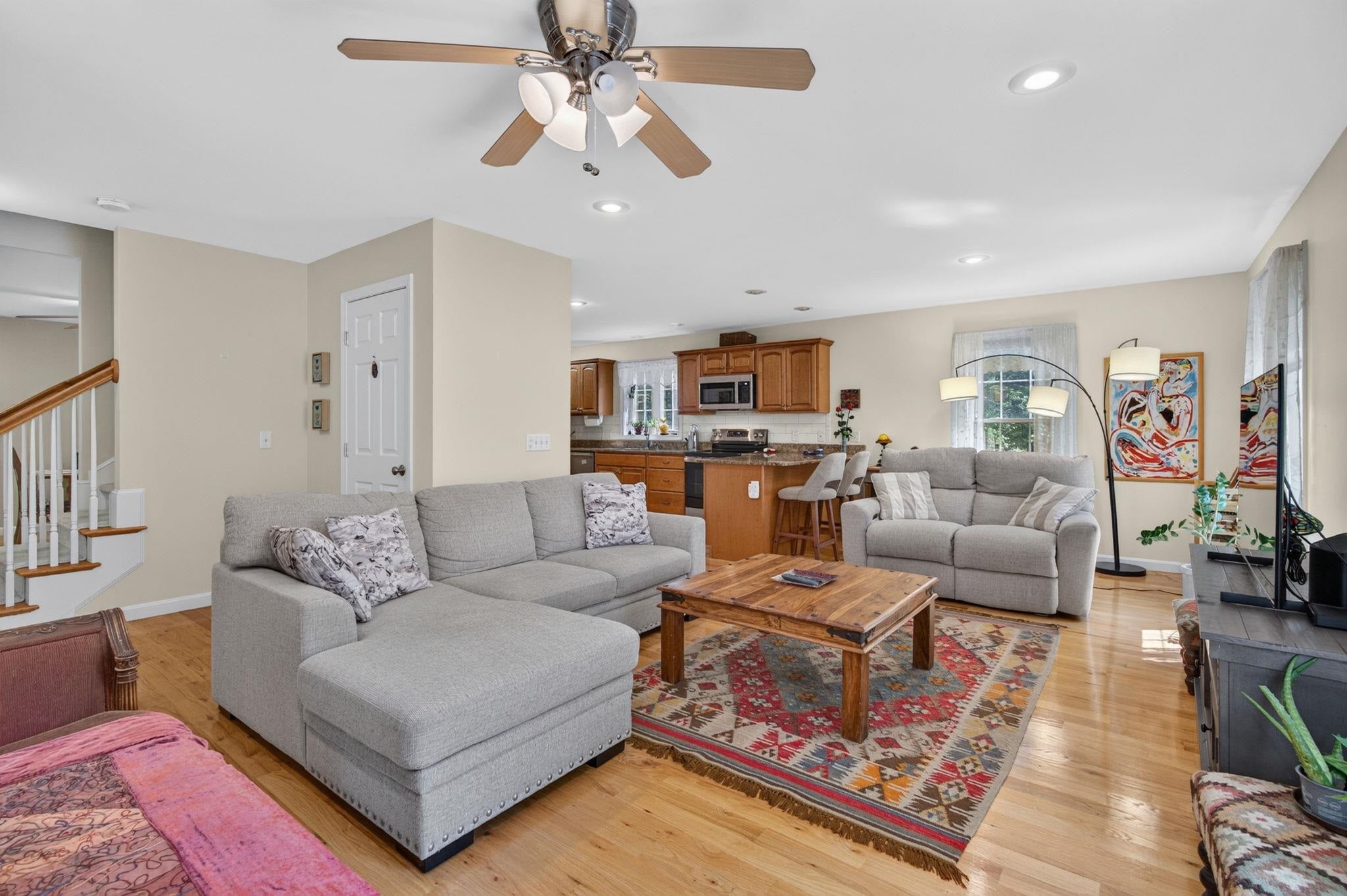 14 Holton Circle