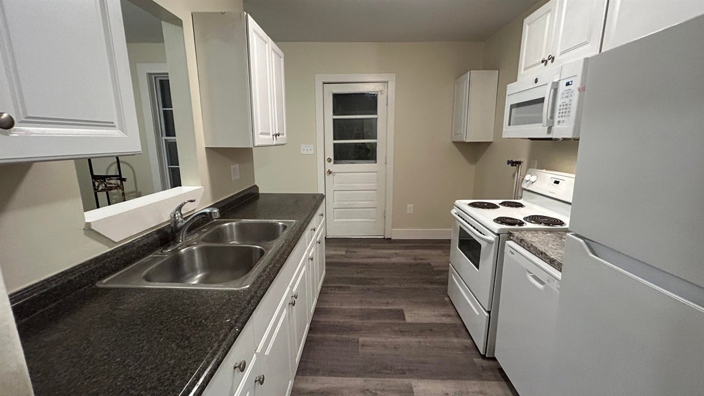Photo of 17 Park Street, Dover, NH 03820 (MLS # 5079896)
