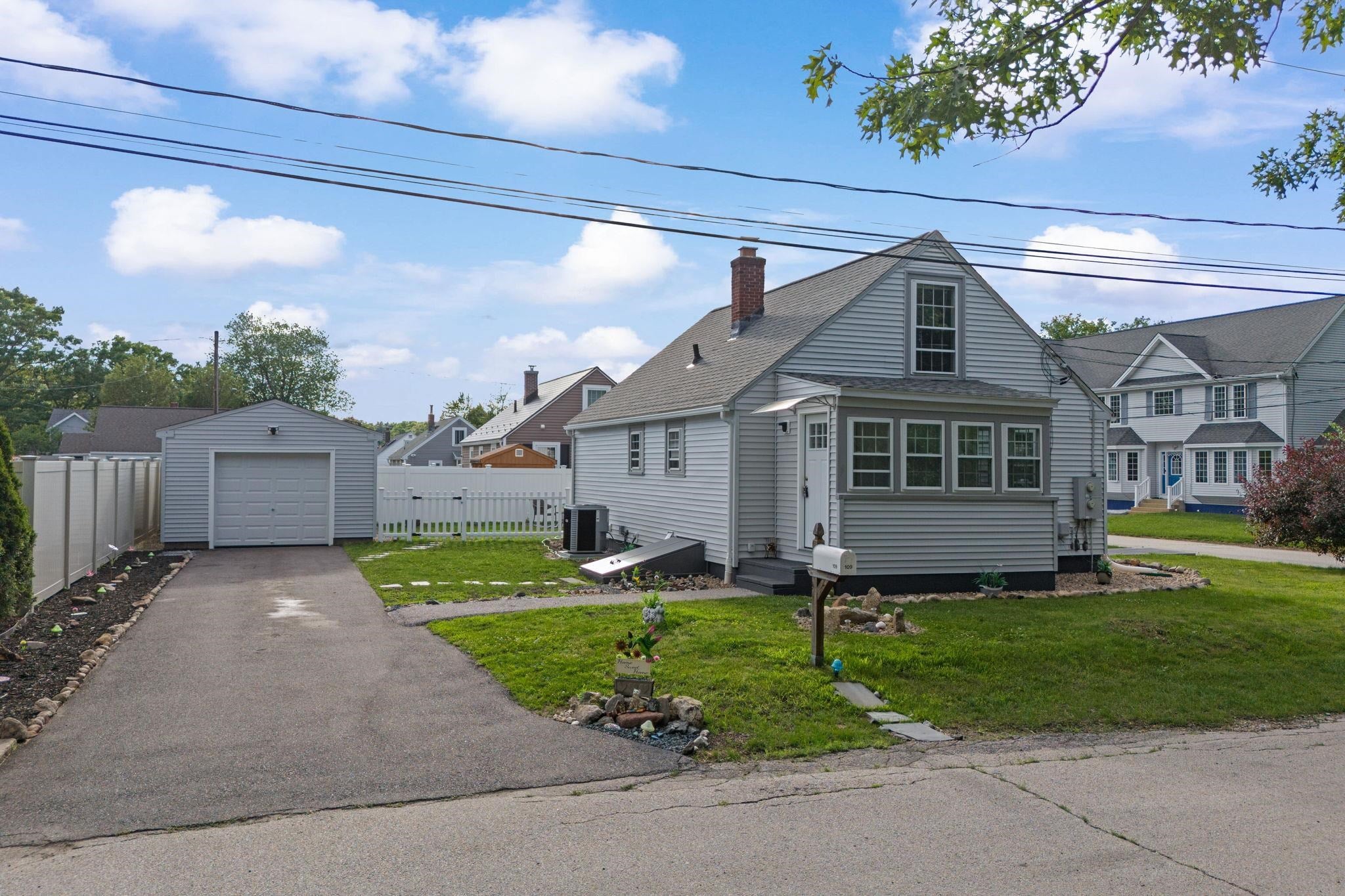 109 Purchase Street