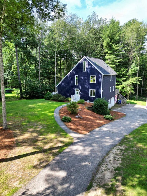 Photo of 120 Wheel Wright Road, Hampstead, NH 03841 (MLS # 5104943)