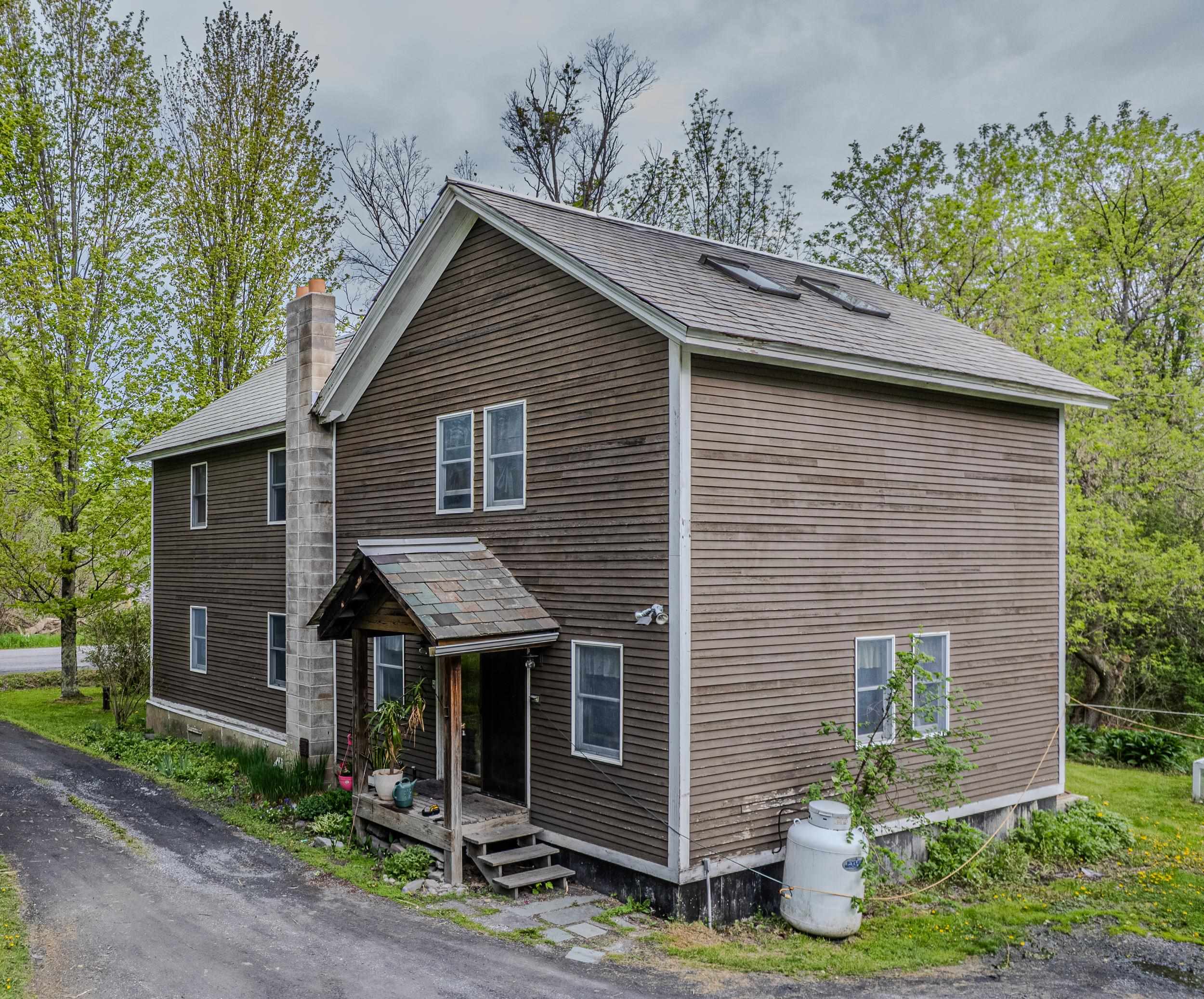 1276 York Street Extension