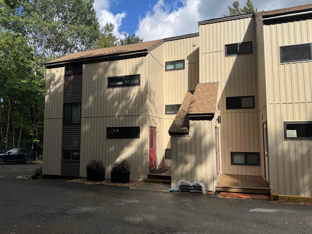Photo of 3 Knotts Road #1, Campton, NH 03223 (MLS # 5109844)