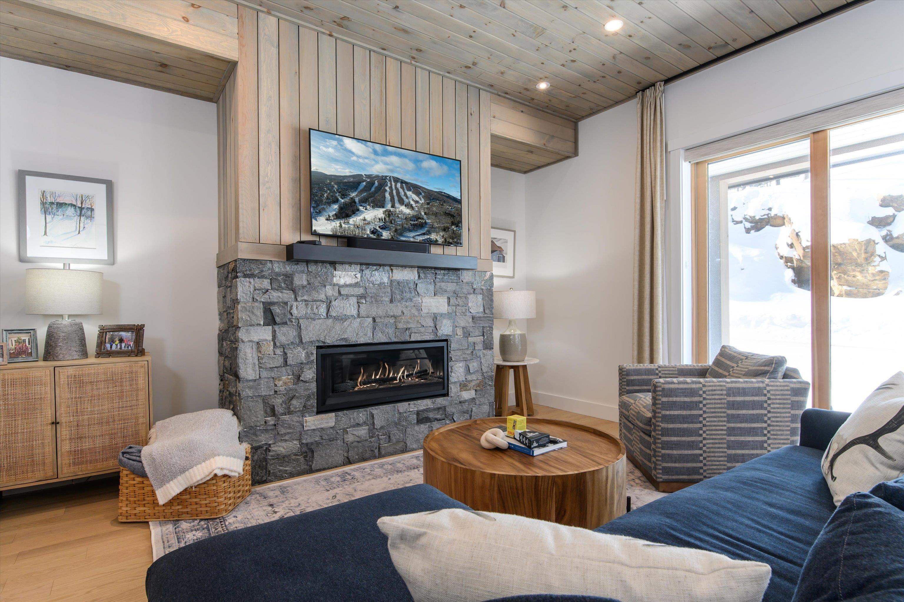 37 Village Center Road Blue Spruce #4