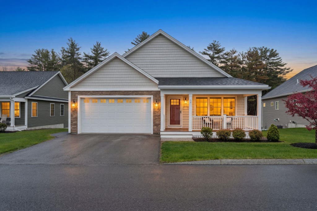 Photo of 14 Mulberry Lane, Epping, NH 03042 (MLS # 5089285)