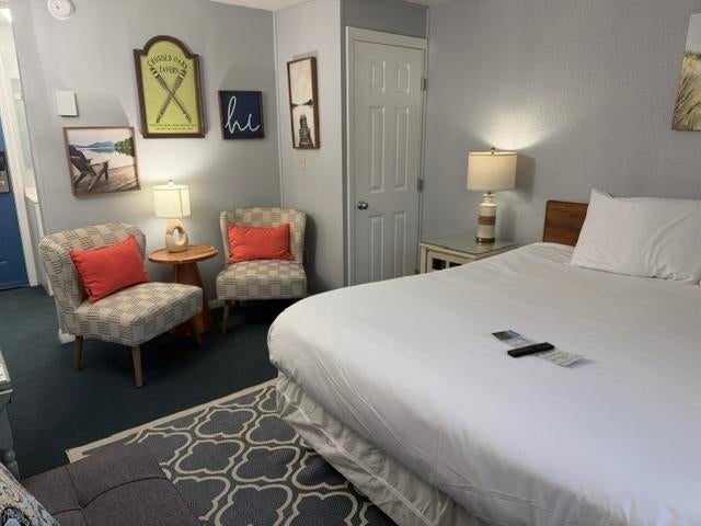 2955 White Mountain Highway 121 (E6)
