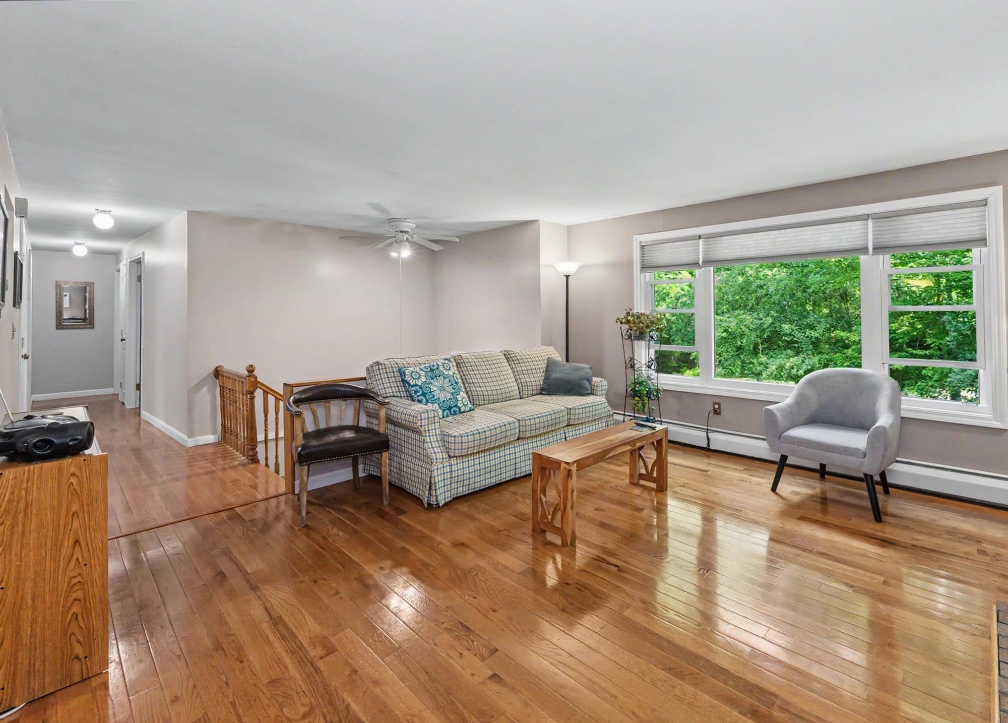 14 Tomahawk Drive