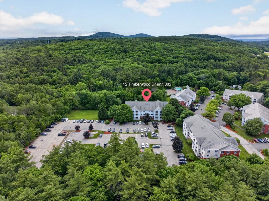 Photo of 12 Timberwood Drive #302, Goffstown, NH 03045 (MLS # 5093705)