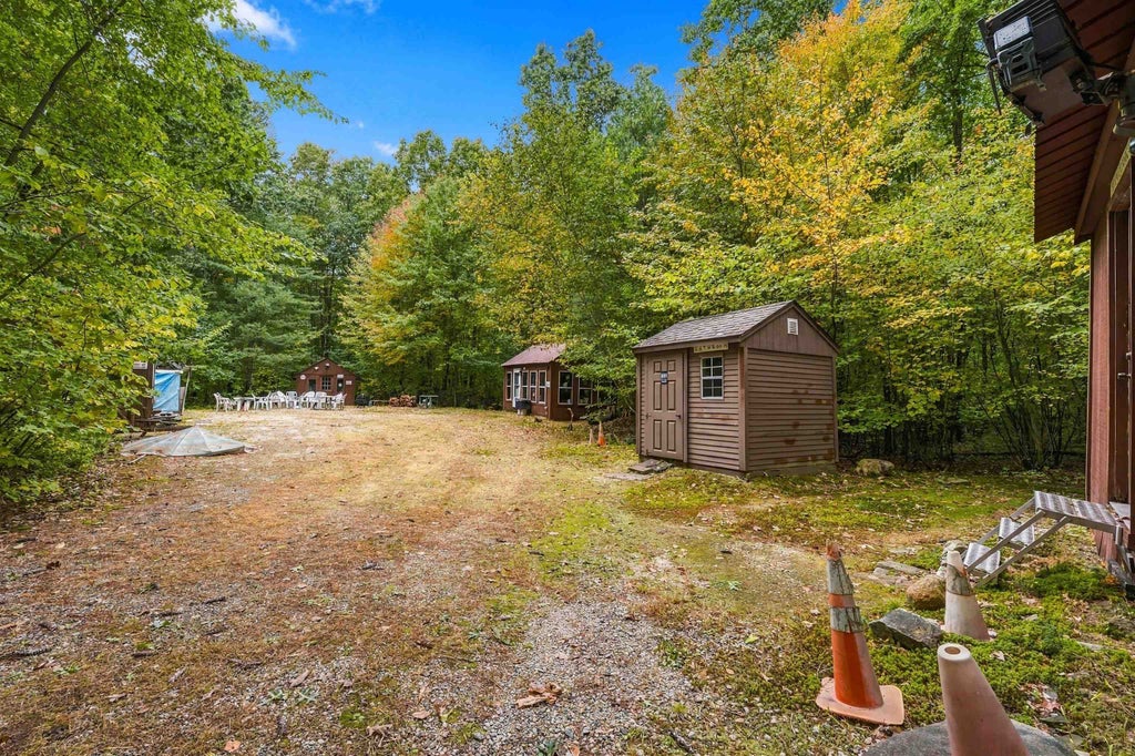 Photo of 17 Rear Brewster Road, Londonderry, NH 03038 (MLS # 5112694)
