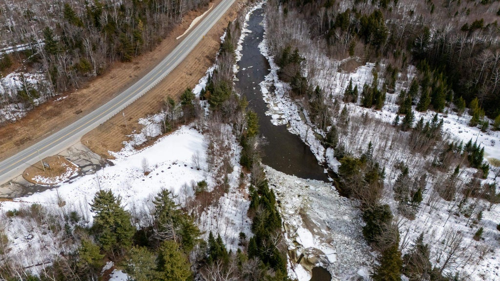 Photo of 330 US Route 302, Carroll, NH 03595 (MLS # 5077651)
