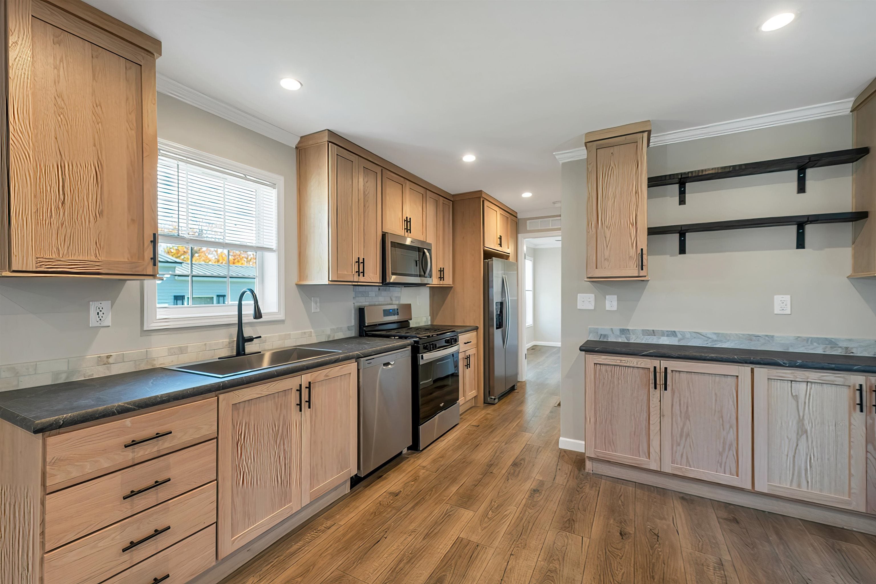 25 Seabreeze Drive