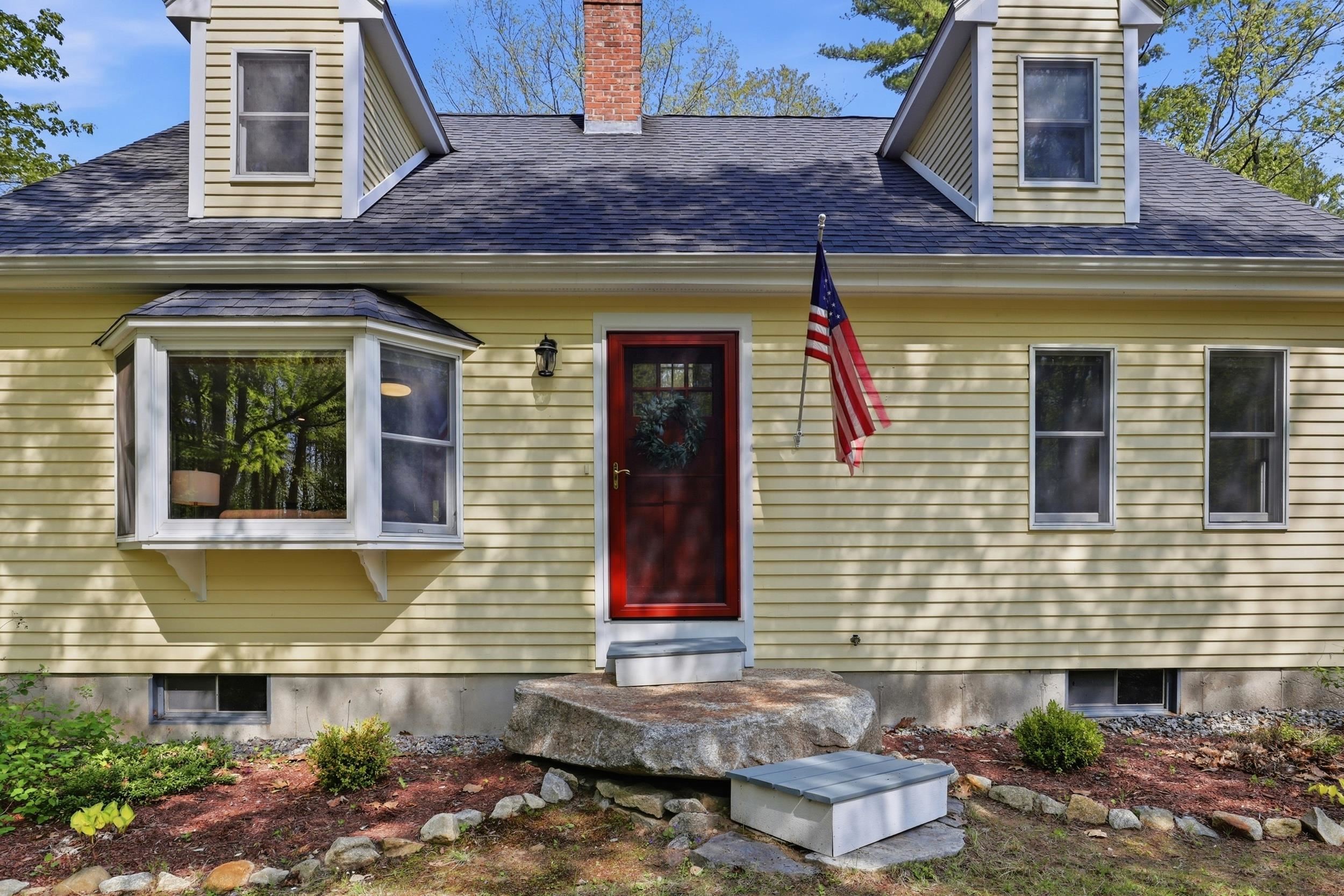 1 Howard Lane