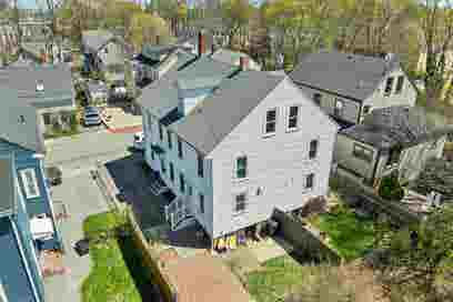 16 Chestnut Street Newburyport MA 01950