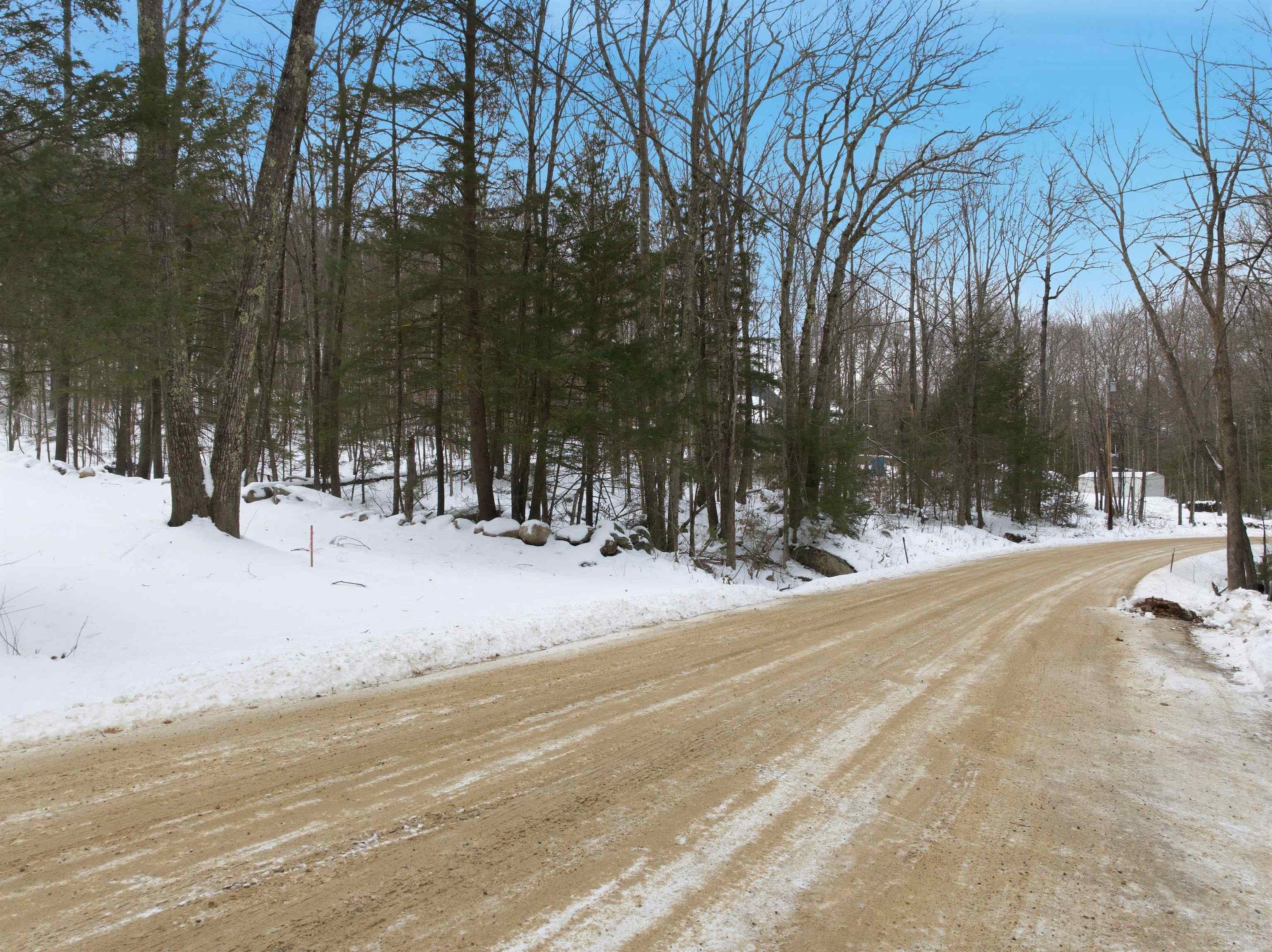 00 Quaker Road