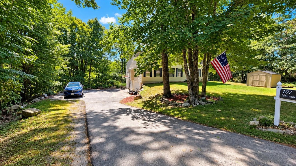 Photo of 107 Mountain Road, Deerfield, NH 03037 (MLS # 5109771)