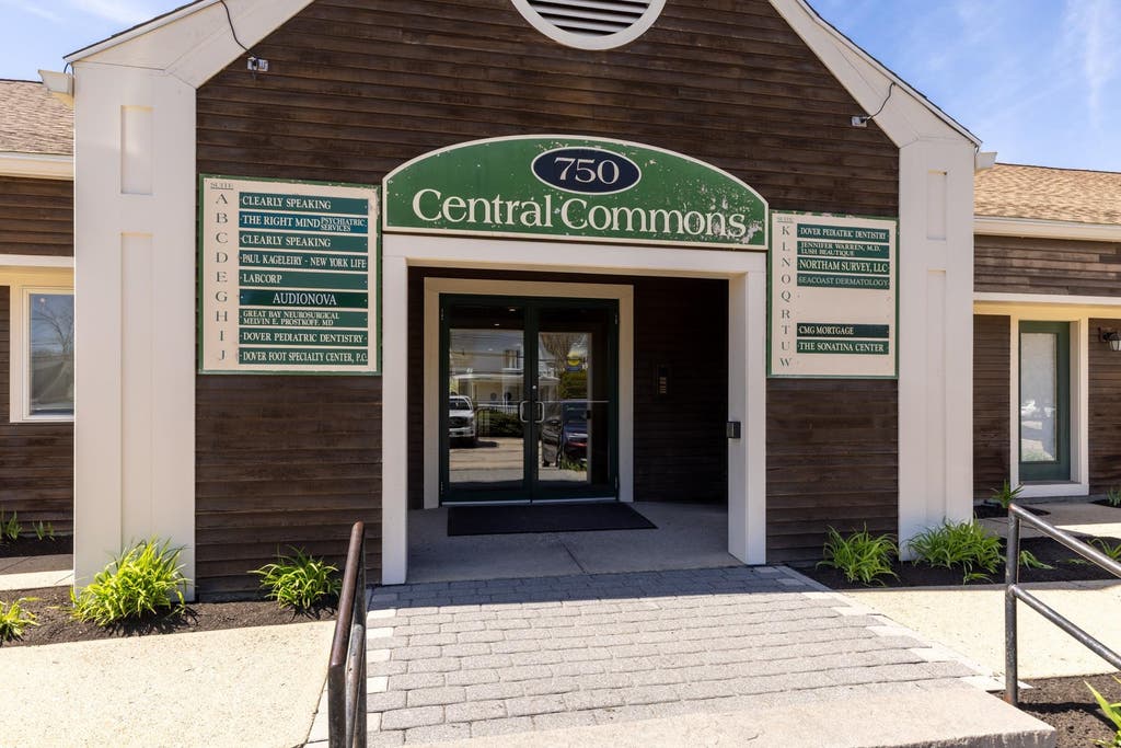Photo of 750 Central Avenue #UNIT A &amp; C, Dover, NH 03820 (MLS # 5088676)