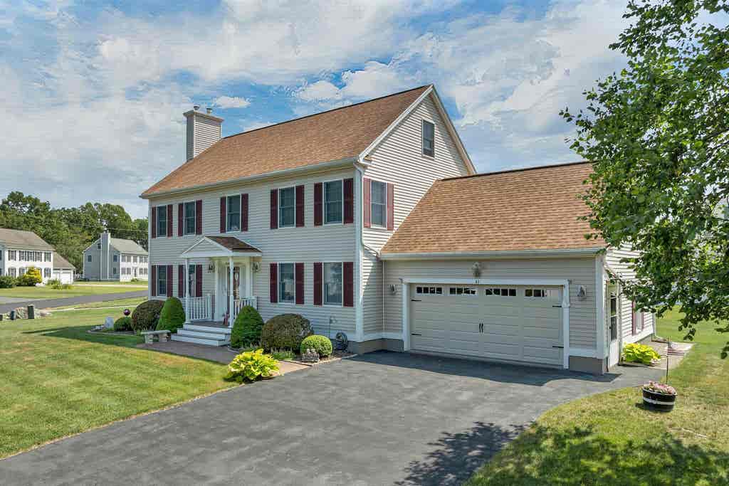 Photo of 41 Viola Circle, Seabrook, NH 03847 (MLS # 5101867)