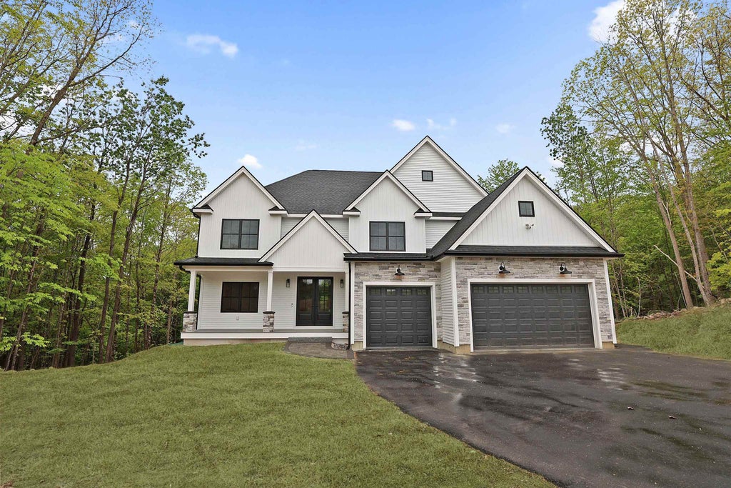 Photo of 17427 Boiling Kettle Way, Bedford, NH 03110 (MLS # 5109079)