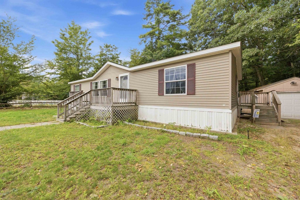 Photo of 11 Page Street, Plymouth, NH 03264 (MLS # 5102351)