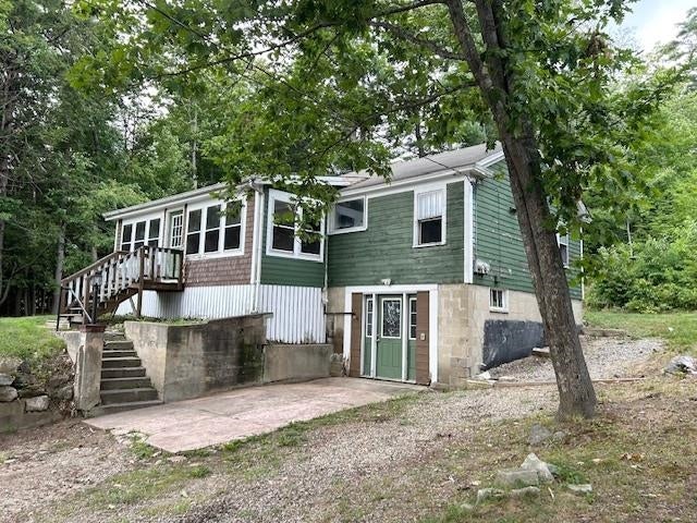 38 Meadow Street