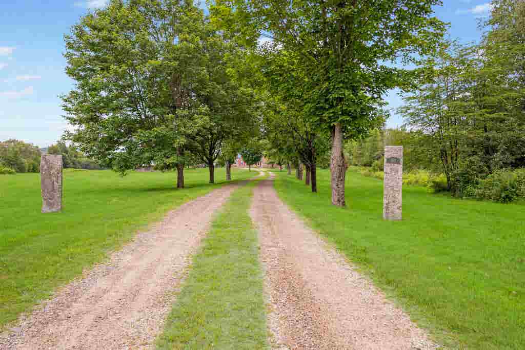 Photo of 512 Elm Street, Lancaster, NH 03584 (MLS # 5106060)