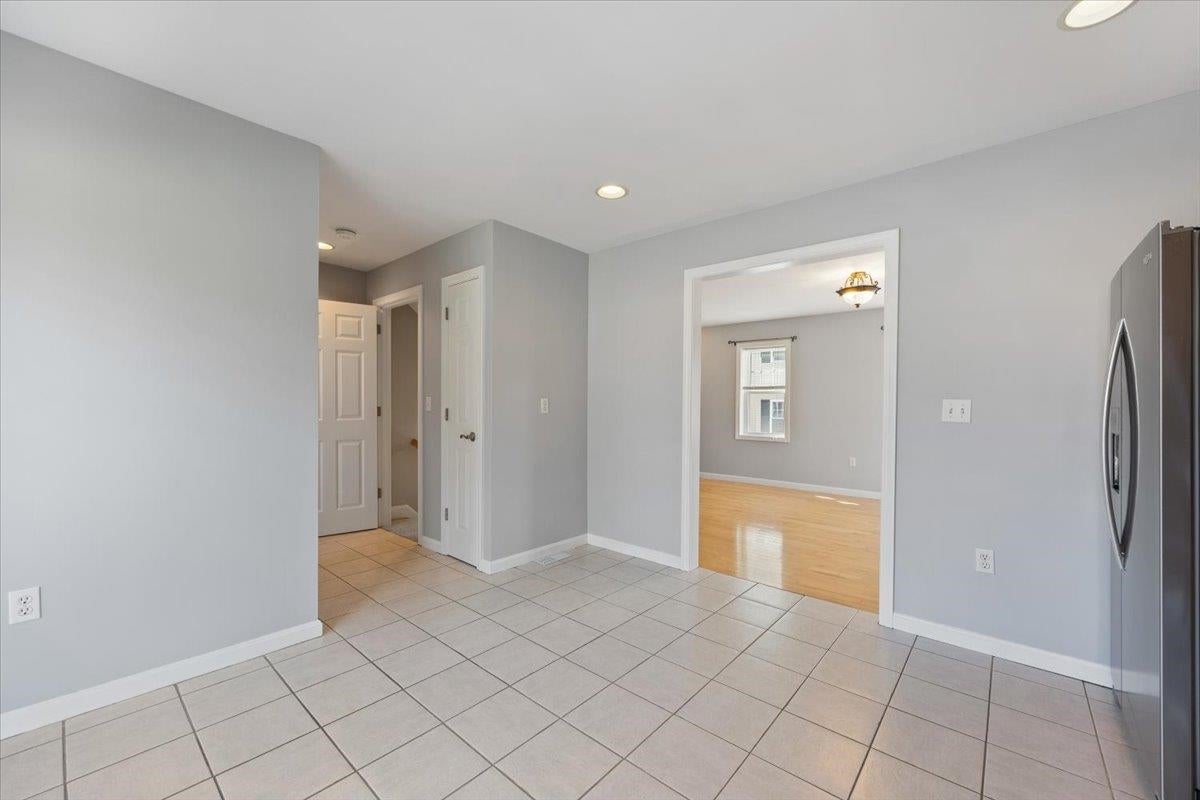 122 Locust Street 4