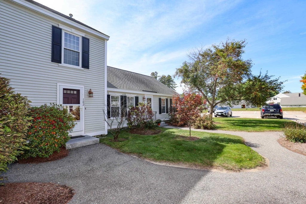 Photo of 102 River Grant Drive, Hopkinton, NH 03229 (MLS # 5112651)