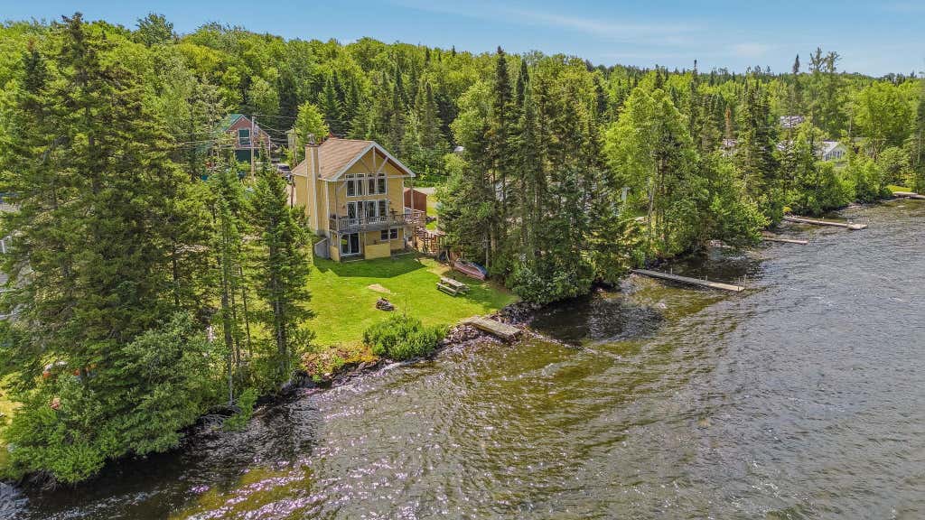 Photo of 217 Beach Road, Pittsburg, NH 03592 (MLS # 5100598)