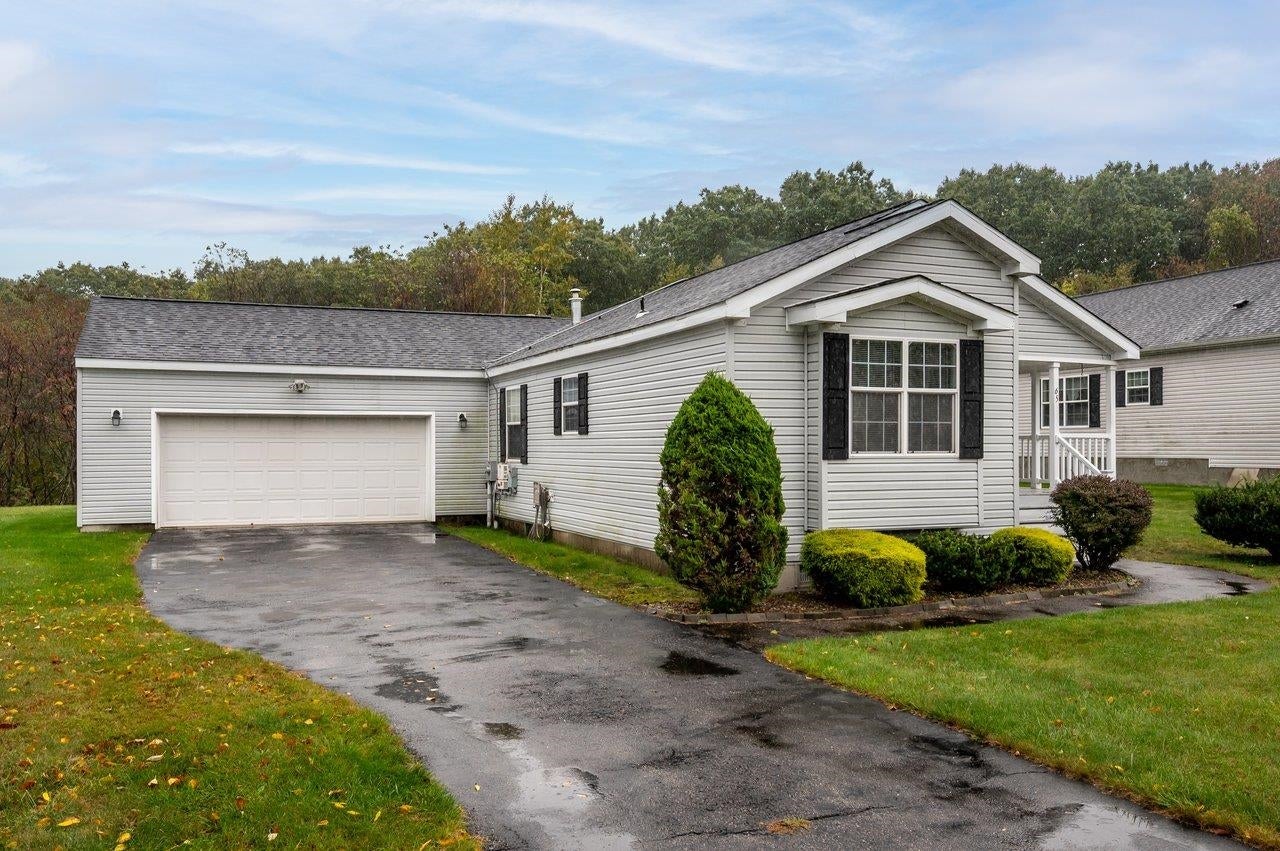 65 Tarah Way