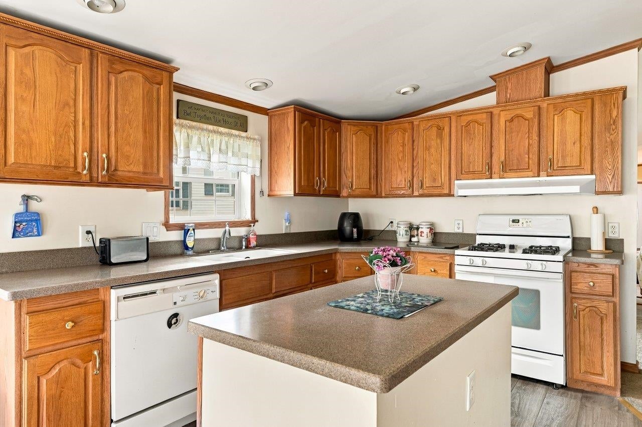 65 Tarah Way