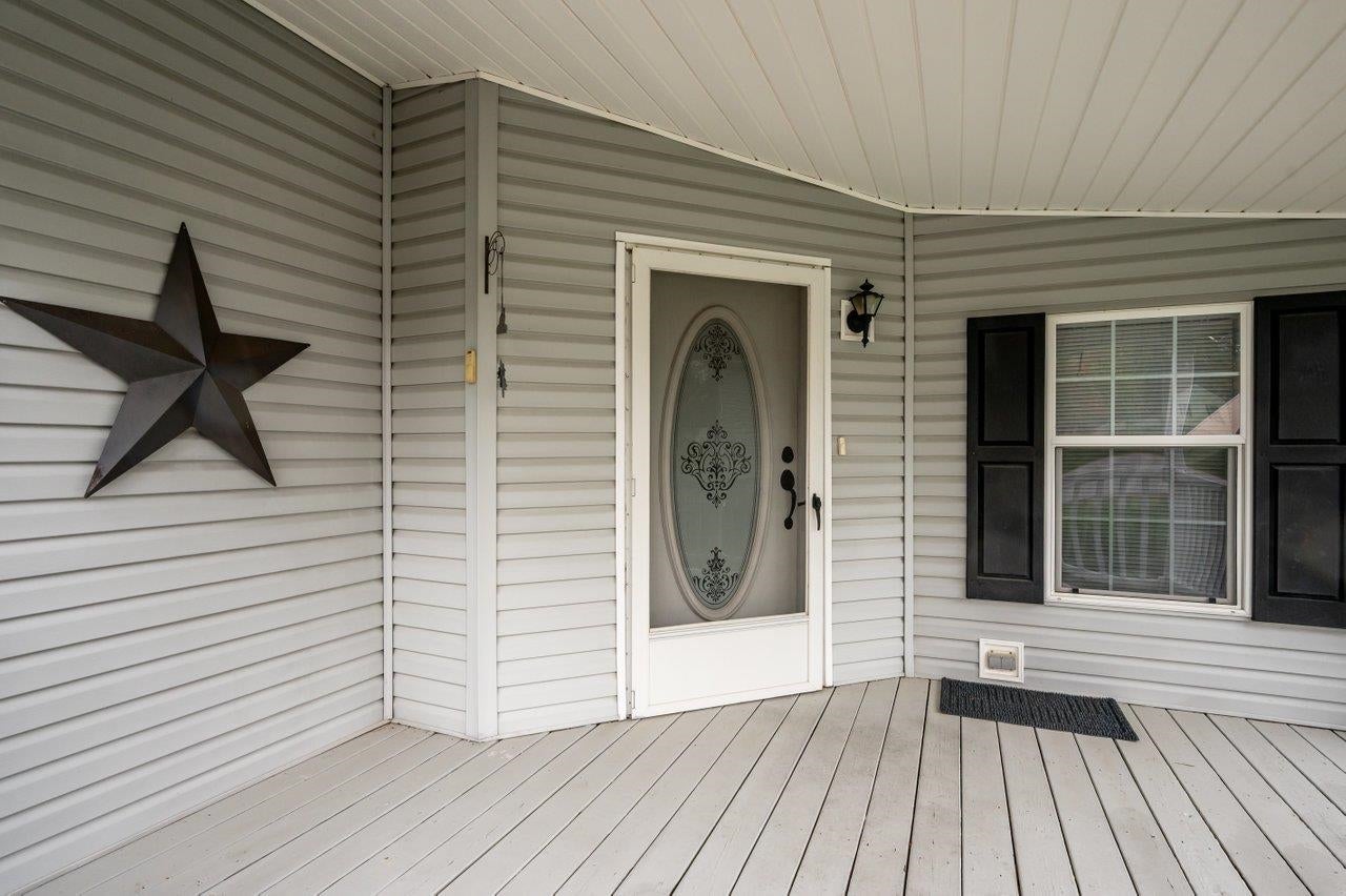 65 Tarah Way