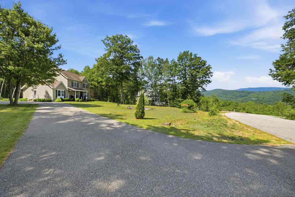 Photo of 15 Silver Dawn Road, Campton, NH 03223 (MLS # 5101708)