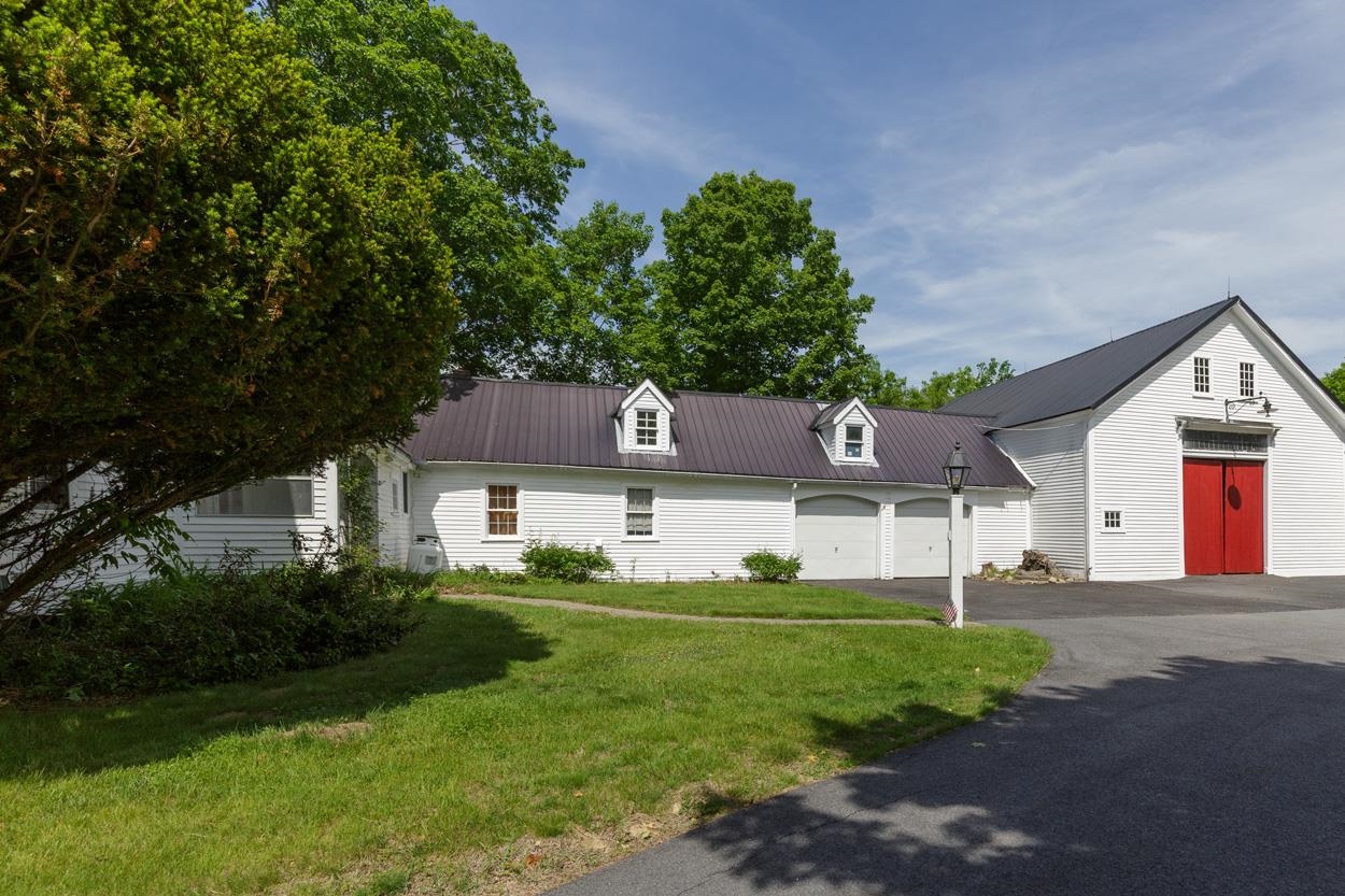 2 Raymond Road