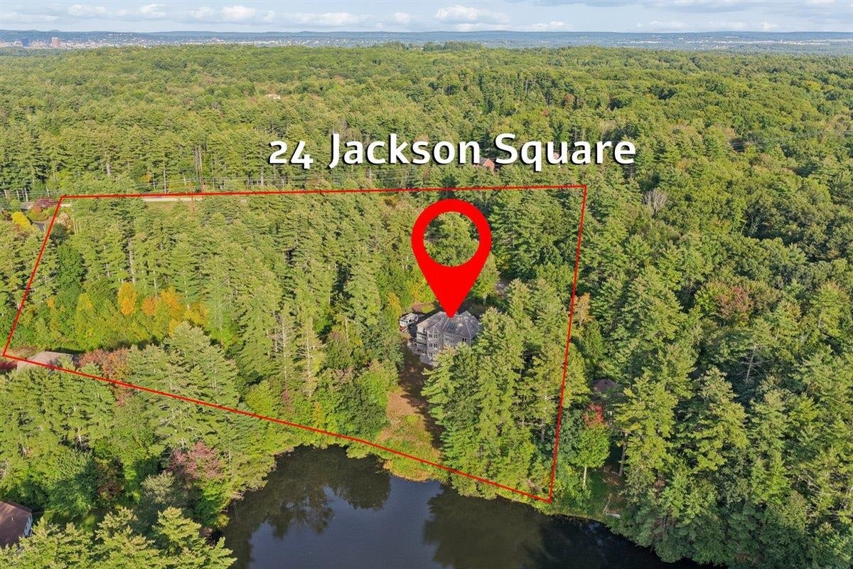 24 Jackson Square