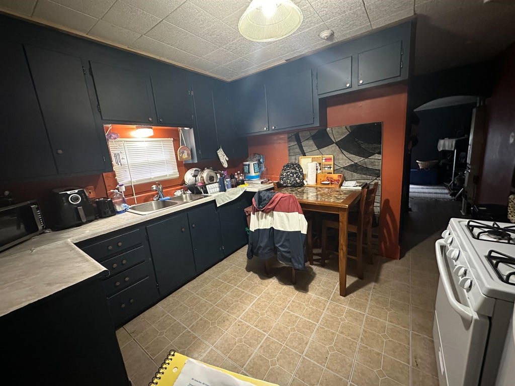 Photo of 261 Union Avenue, Laconia, NH 03264 (MLS # 5092356)