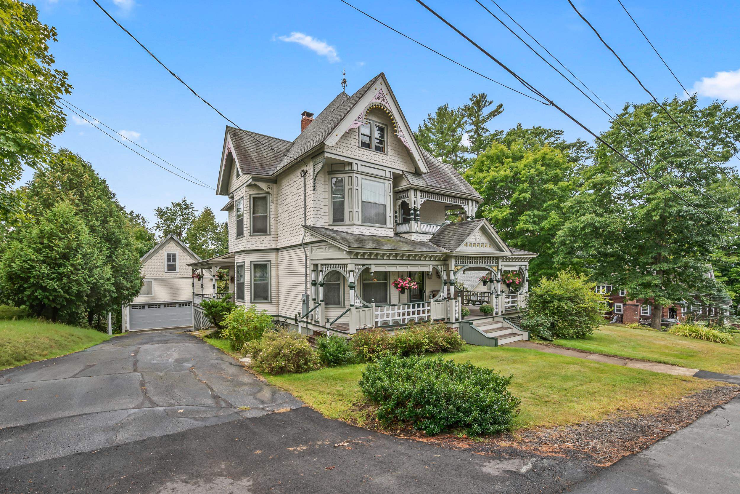 89 Bunker Hill Street