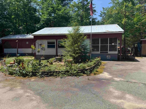 Photo of 40 Murphy Lane, Tamworth, NH 03886 (MLS # 5101293)