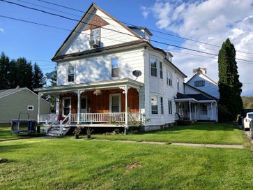 42 Bridge Street Colebrook NH 03576