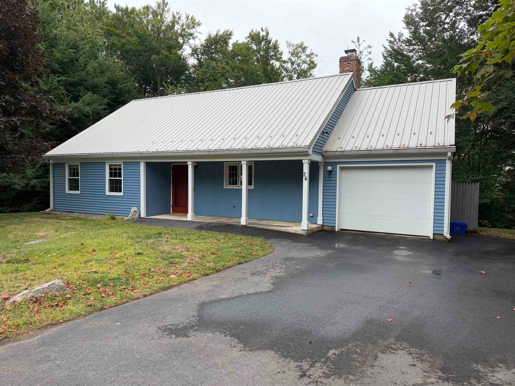 Photo of 24 Granite Ridge Drive, Belmont, NH 03220 (MLS # 5108895)