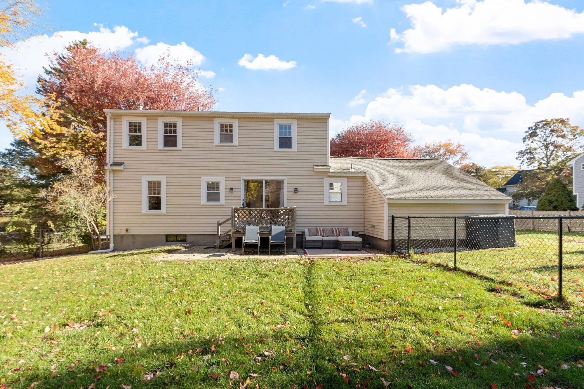 5 Mace Road