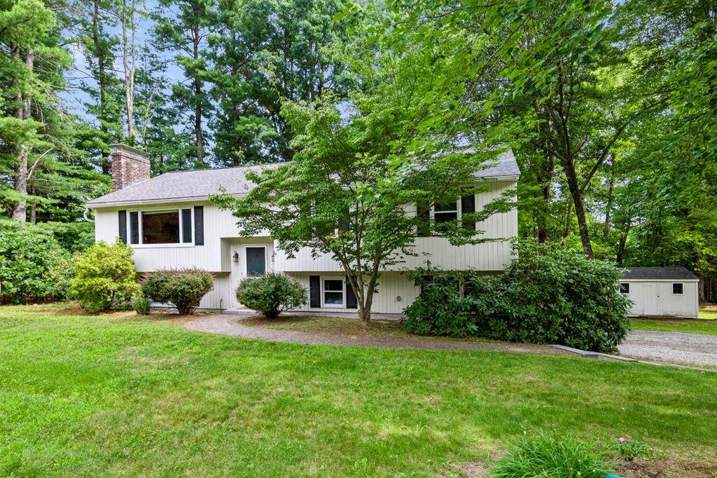 32 Raeder Drive