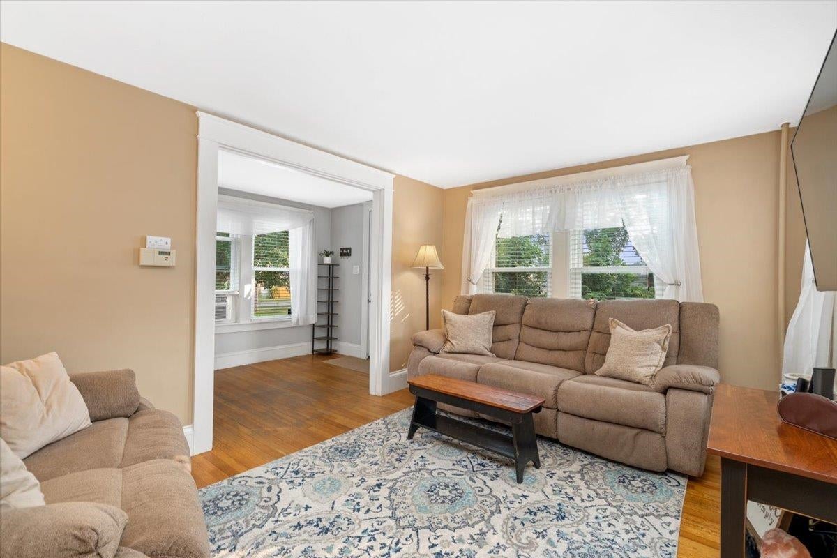 5 Morton Avenue